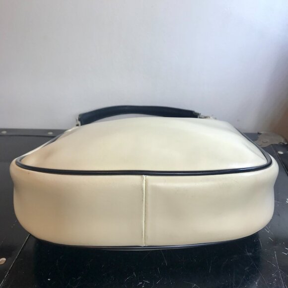 Pollini Leather Handbag Purse Made in Italy Cream with Black Handle Zipper - Picture 3 of 9